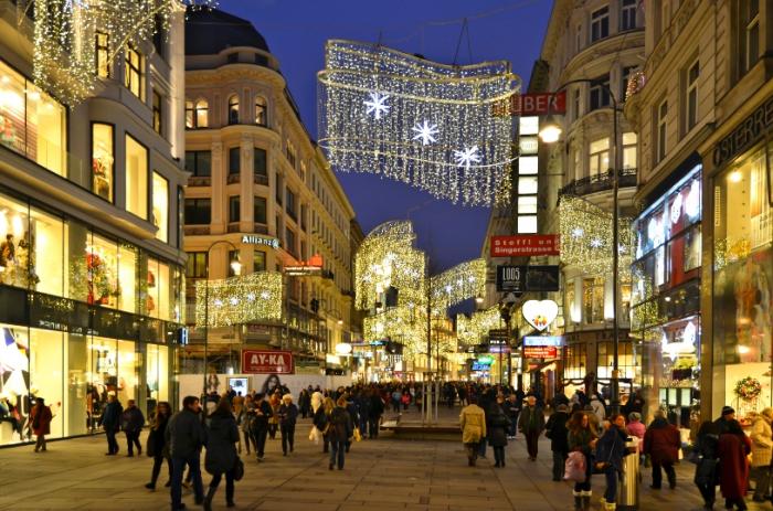 Bécsben egyedi megoldásokkal próbálják megmenteni a karácsonyi hangulatot